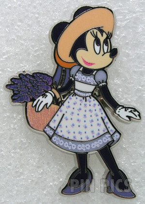 WDW - Minnie with Lavender - World Showcase - Provence France EPCOT - Garden Flowers