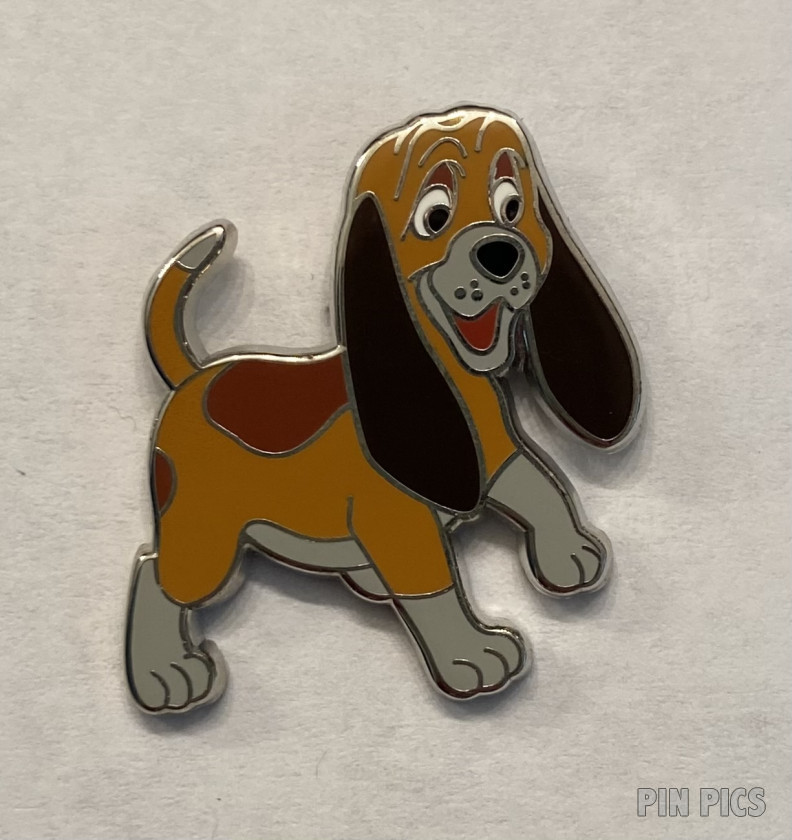 WDW - Copper - Walking and Smiling - Fox and the Hound - Puppy Dog