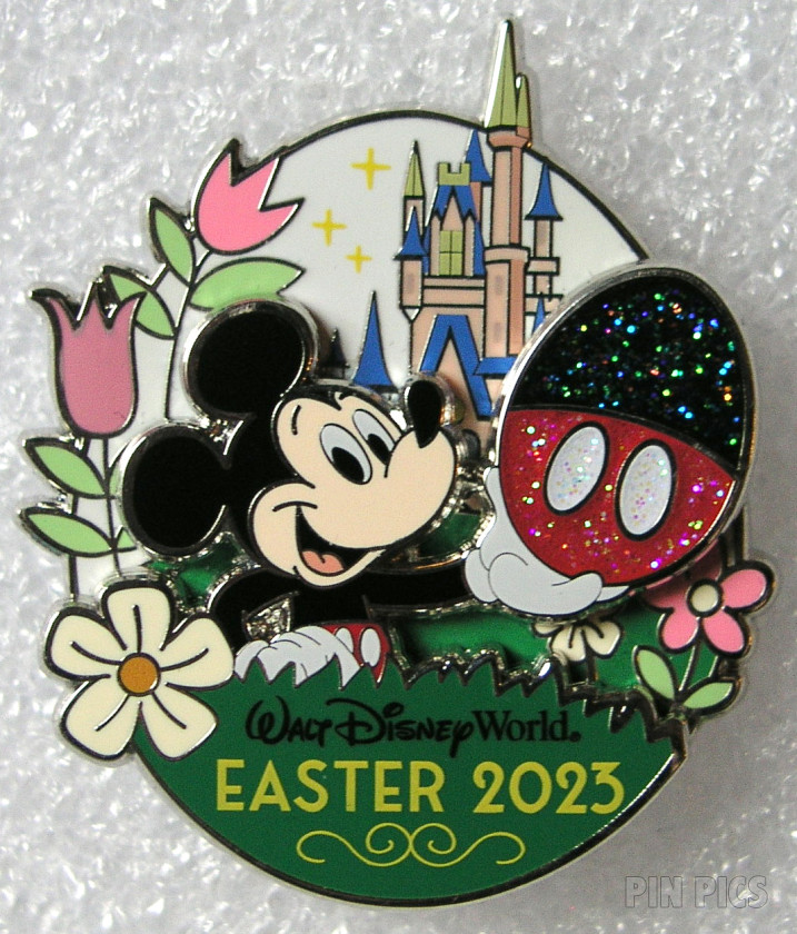 DL - Minnie Holding Egg - Easter 2023 - Castle
