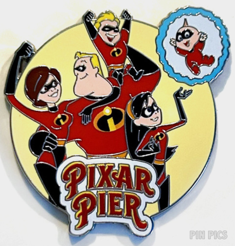 DCA - The Incredibles Family - Jack-Jack, Violet, Dash, Helen, Bob - Pixar Pier