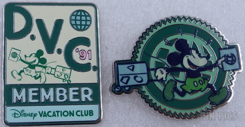 DVC - Member Badge and Mickey - Disney Vacation Club Set