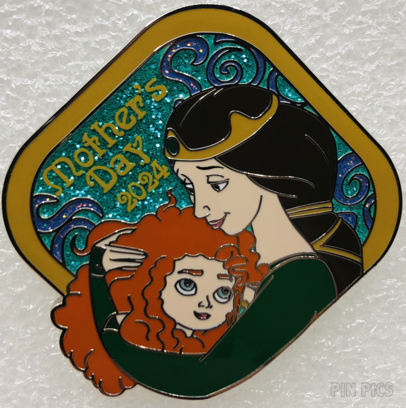 Merida and Queen Elinor - Mother's Day 2024 - Brave