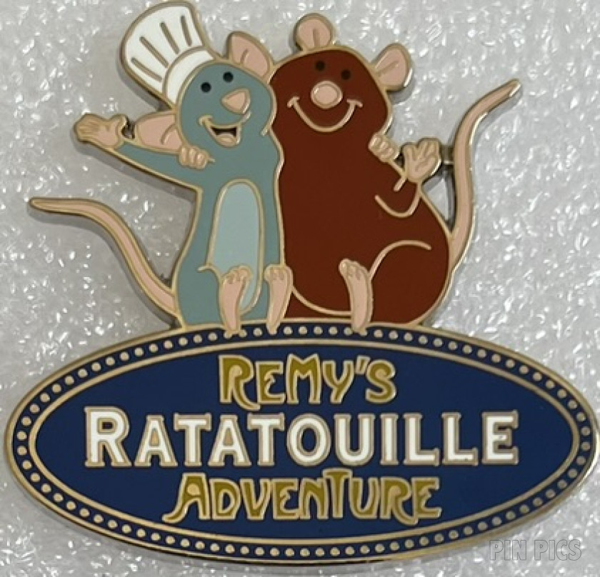 Remy and Emile - Hugging - Remy's Ratatouille Adventure