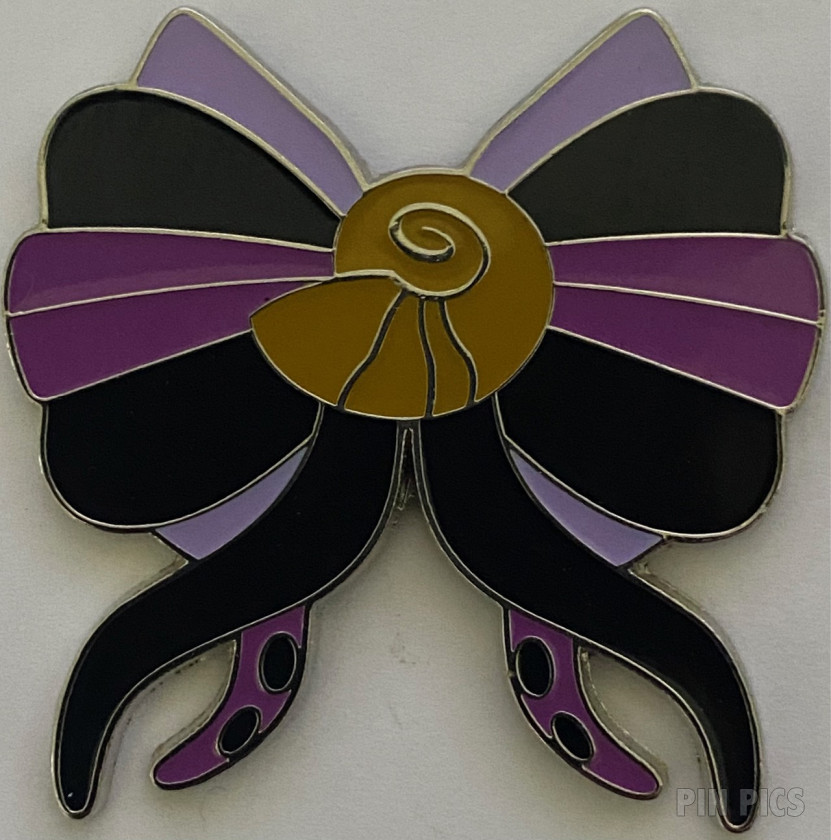 Loungefly - Ursula - Villain Character Bow - Mystery