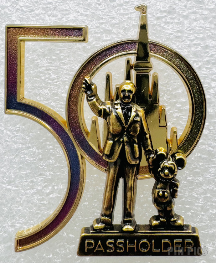WDW - Walt Disney and Mickey - Partners Statue - 50th Anniversary - Annual Passholder