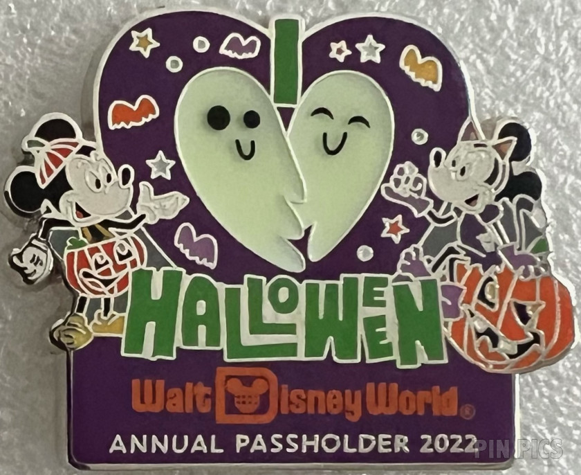 WDW - Mickey and Minnie - Halloween 2022 - Annual Passholder