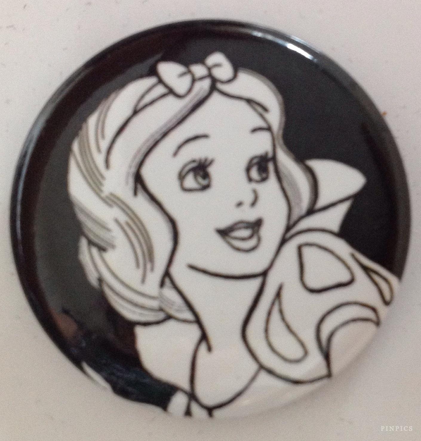 Button - Monochrome Princesses Set - Snow White