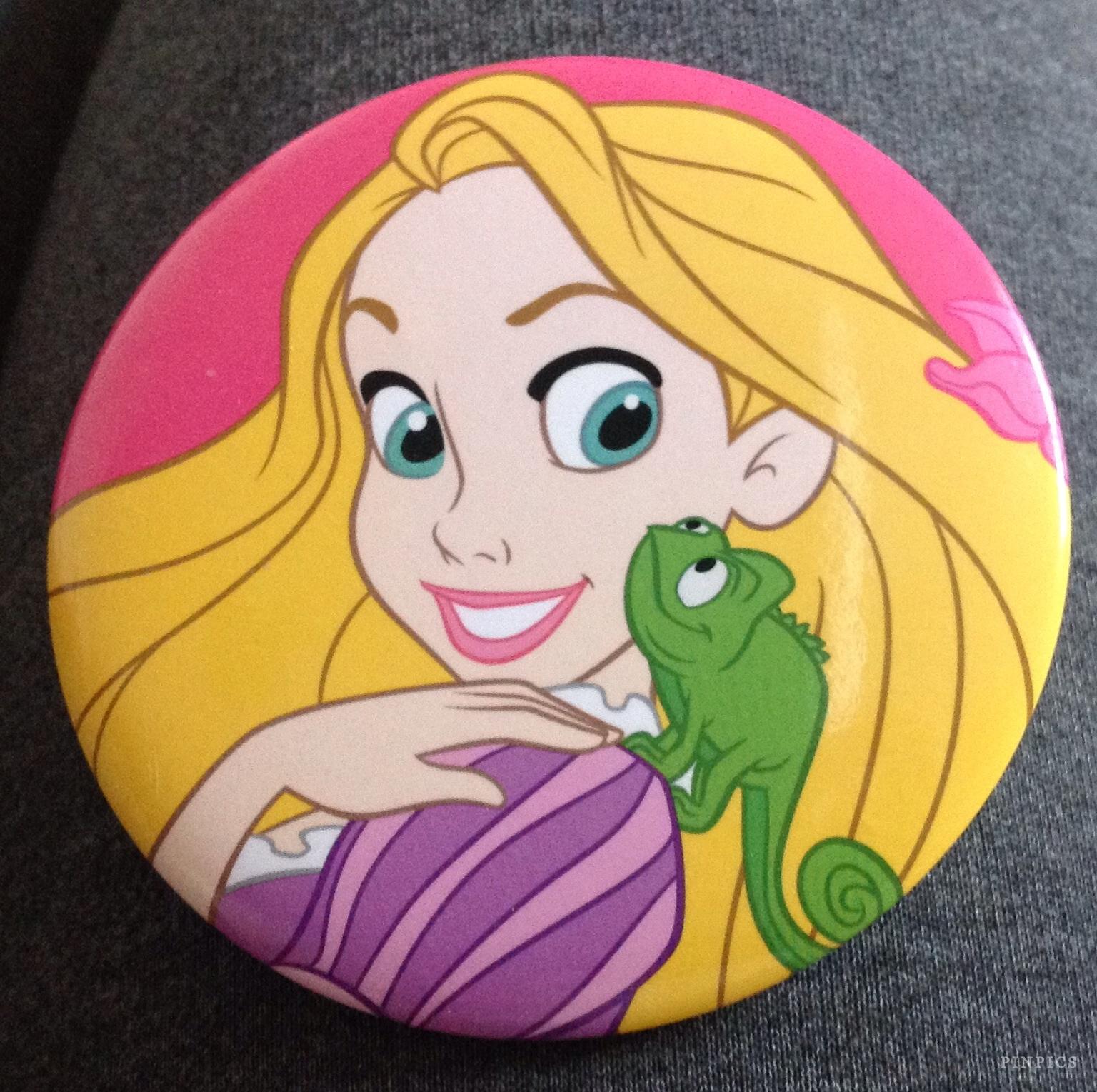 JDS - Rapunzel & Pascal - Button