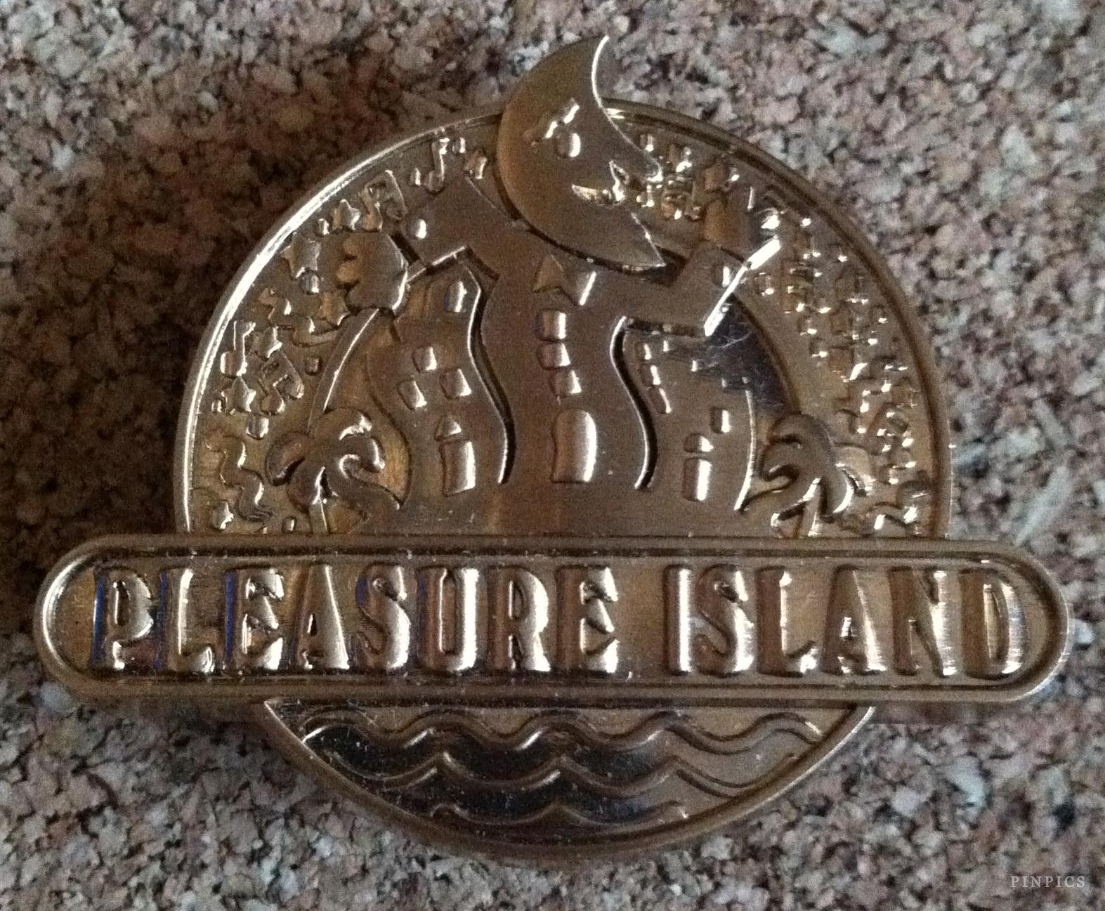 WDI - D23 Destination D 2014: Attraction Rewind - Pleasure Island Mystery Set - Pleasure Island Logo Super Chaser