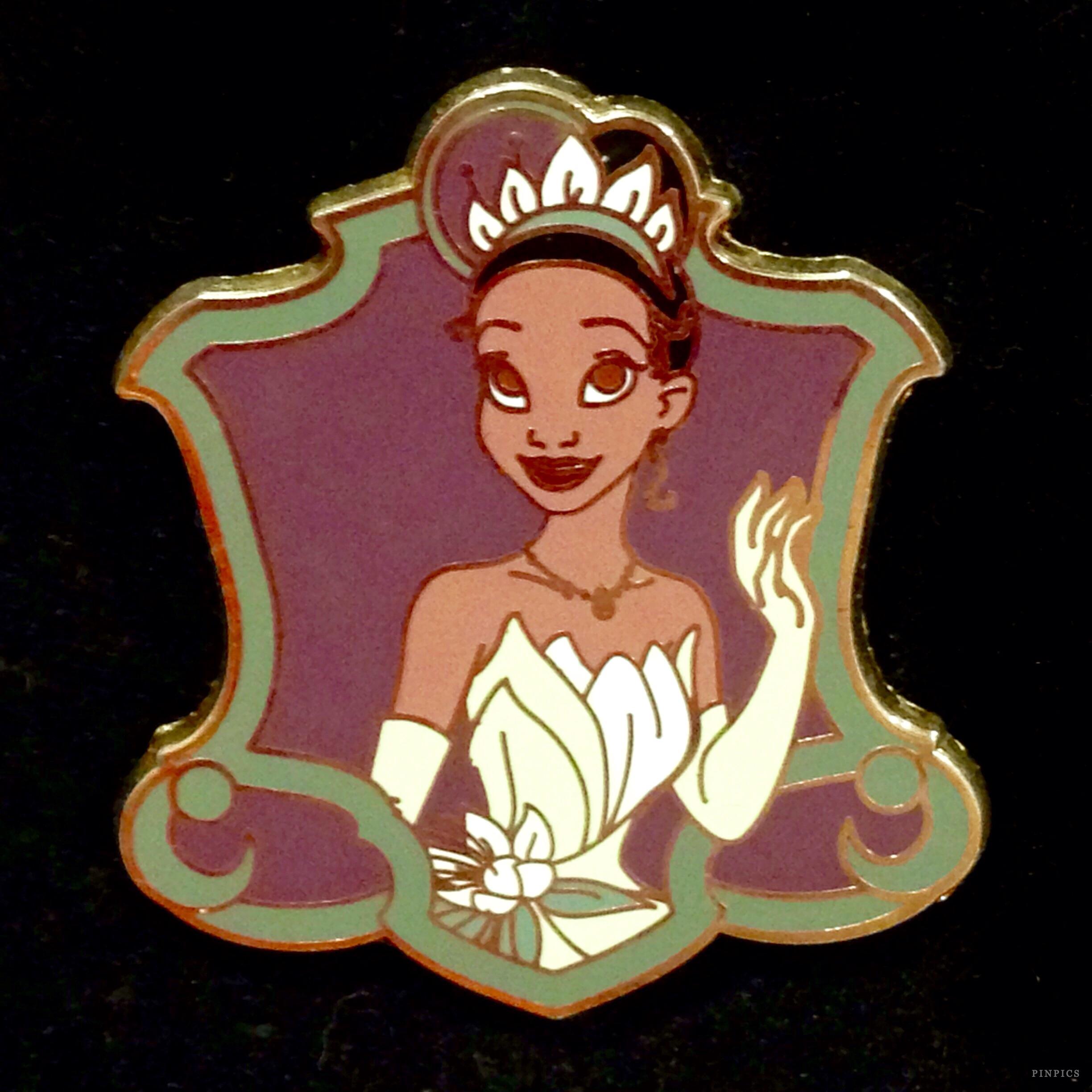Tiana - Princess and the Frog - Disney Princess Crest - Mystery