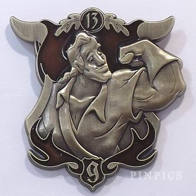WDW - 13 Reflections of Evil - Villains Sculpted Crest Boxed Set - Gaston ONLY