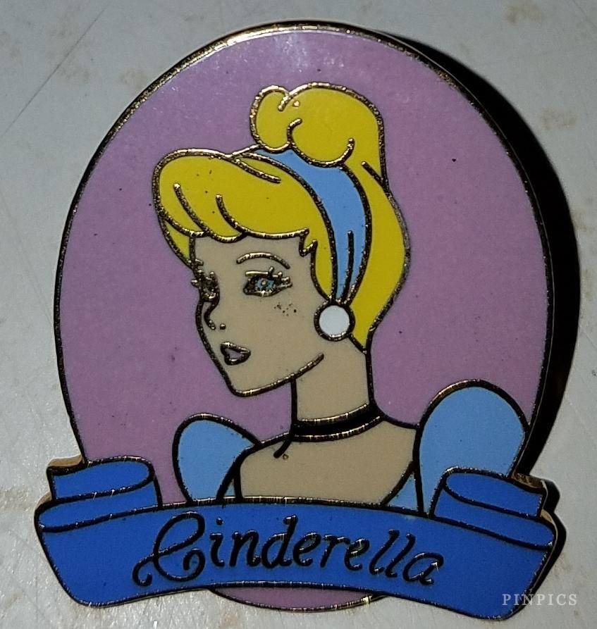 Oval Princess - Cinderella