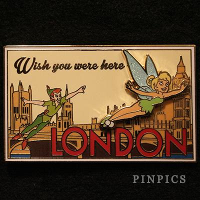 DSSH - Peter Pan and Tinker Bell - London - Postcard