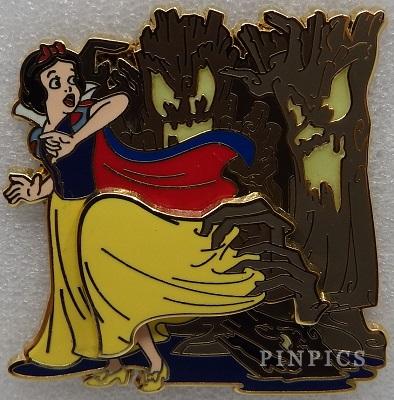 WDW - Snow White - Scariest Moments - GenEARation D 