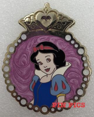 DS - Princess Pearl Medallion - Snow White