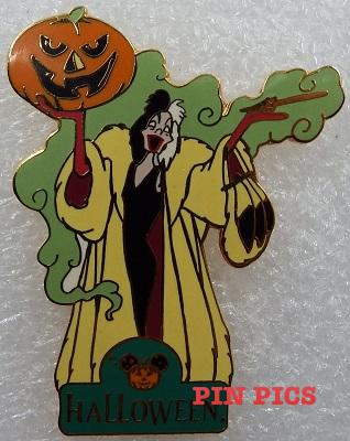 DLP - Cruella De Vil - Holding Pumpkin - Halloween 2002
