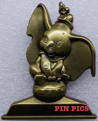 WDW - Dumbo - Annual Passholder – Gold Statue