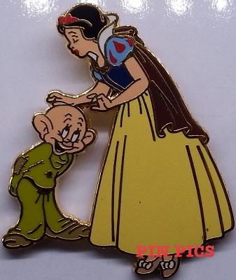 Snow White & Dopey - Snow White and the Seven Dwarfs Booster