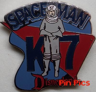 DL - 1998 Attraction Series - Spaceman K7