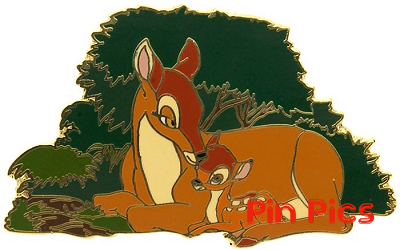 DS - Bambi and Mother - Cuddling