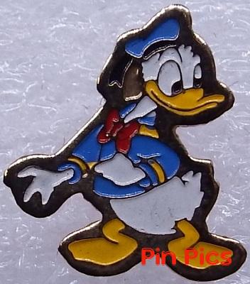 Donald Duck in Sailor Suit (Yesteryear) Mini Pin