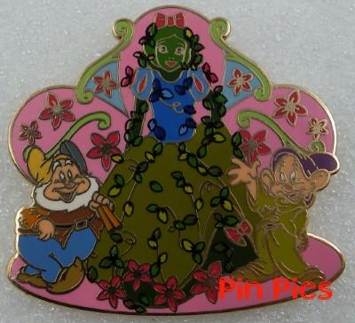 DLR - Topiary Collection - Snow White, Happy & Dopey (Surprise Release)