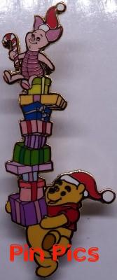 DS - Winnie the Pooh and Piglet - Stack of Presents - Christmas