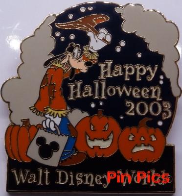 WDW - Goofy - Scarecrow Costume - Trick or Treat - Halloween 2003