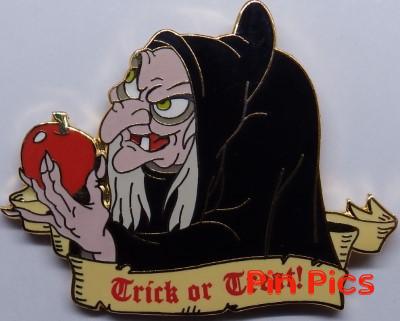 WDW - Old Hag - Trick or Treat - Halloween 2001