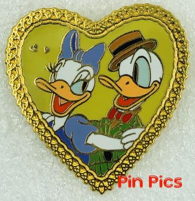 DC - Daisy and Donald - Sweethearts