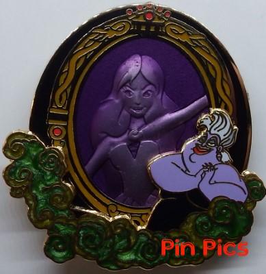 WDW - 13 Reflections of Evil - Villains Mirror Image - Ursula