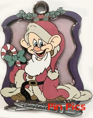 WDW - Dopey - Santa Suit - Artist Choice - Spectacle of Pins 2005