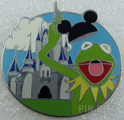 WDW - Kermit the Frog - Muppets - Characters with Cinderella Castle - Tin - Mystery
