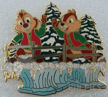 DL - Chip and Dale - Christmas Parade - Float