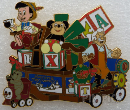 DL - Pinocchio - Toy Shop - Christmas Parade - Float