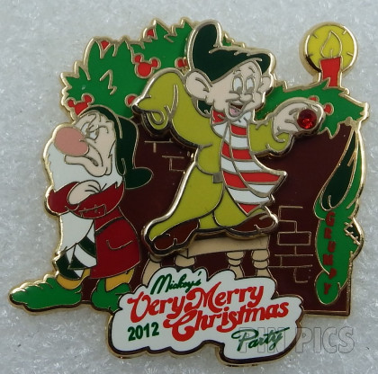 WDW - Grumpy, Dopey - Snow White and the Seven Dwarfs - Passholder - Very Merry Christmas Party - Fireplace - Jewel