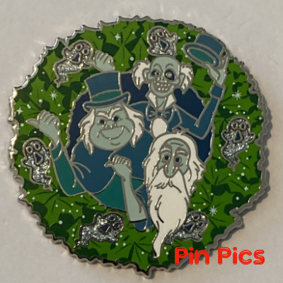 UK DS - Gus, Ezra and Phineas - Hitchhiking Ghosts - Haunted Mansion - Christmas Mystery - Wreath