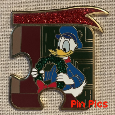 Donald as Fred Holywell - Mickey's Christmas Carol - Character Connection - Puzzle - Mystery