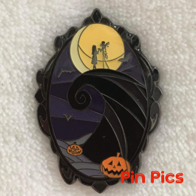 Loungefly - Jack & Sally - Spiral Hill - Night before Christmas - Stained glass