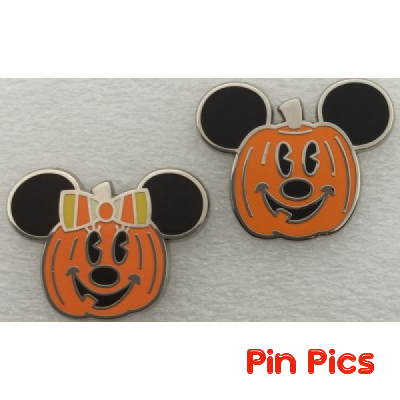 DLR - Mickey and Minnie - Halloween Pumpkin 