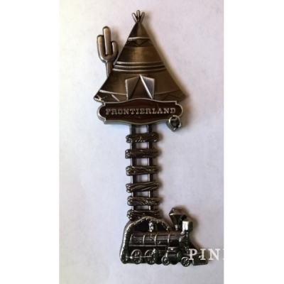 DLR - Diamond Celebration Event - 60th - Keys to the Kingdom Boxed Set - Frontierland Only
