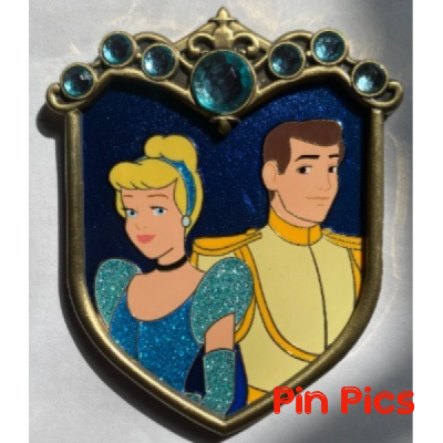 WDI - Cinderella and Prince Charming - Couples Crest - Prince Princess