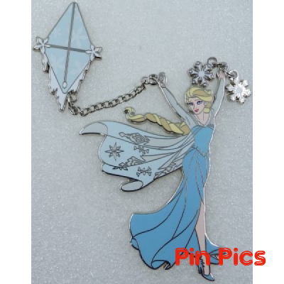 DLP - Elsa - Frozen - Flying A Kite