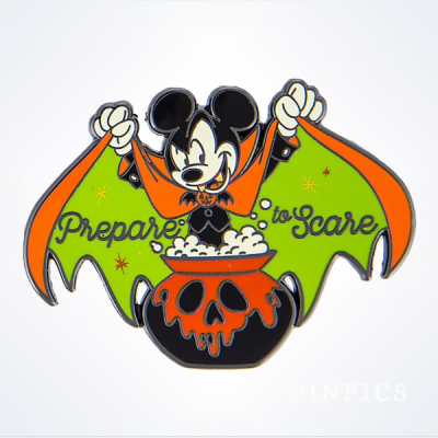 Mickey Halloween Scare Pin