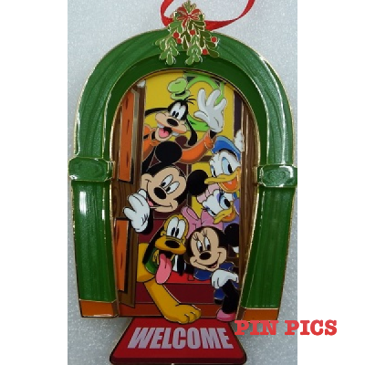Artland - Goofy, Donald, Mickey, Daisy, Minnie, Pluto - Welcome Pin/Ornament