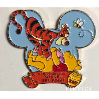 The Bradford Exchange - Tigger and Pooh - Many Adventures of Winnie the Pooh - Magical Moments of Disney