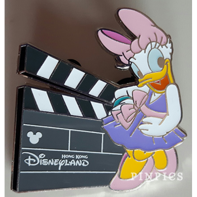 HKDL – Daisy with Clapboard