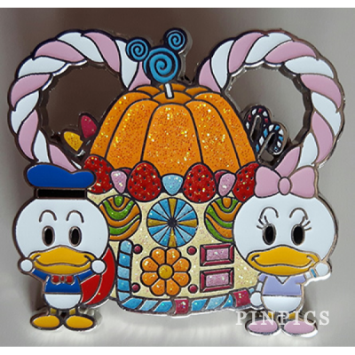 HKDL - Cutie Donald and Daisy - Mickey and Friends with Candy - Booster