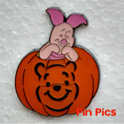 Loungefly - Piglet in a Pumpkin - Halloween
