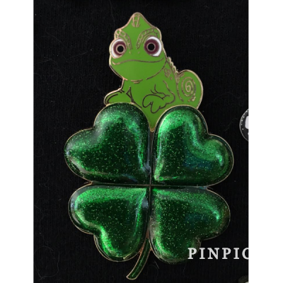 WDI - Pascal on Four Leaf Clover